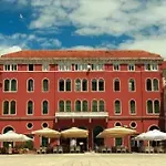 Zana Luxury Center Split