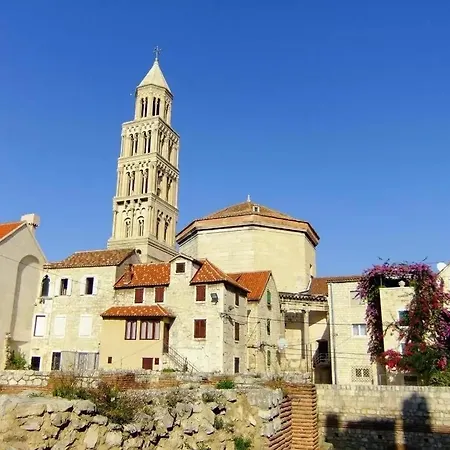 Zana Luxury Center * Split