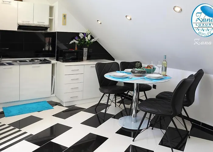 Zana Luxury Center Appartement *