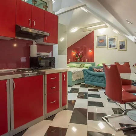 Zana Luxury Center Appartement *