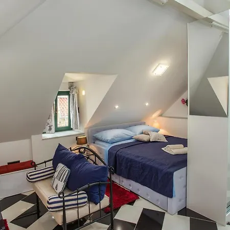 Zana Luxury Center Appartement *