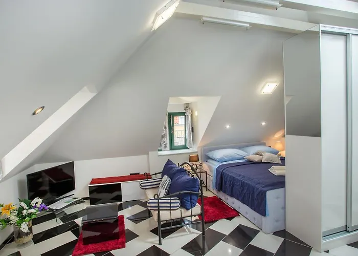 Zana Luxury Center * Split