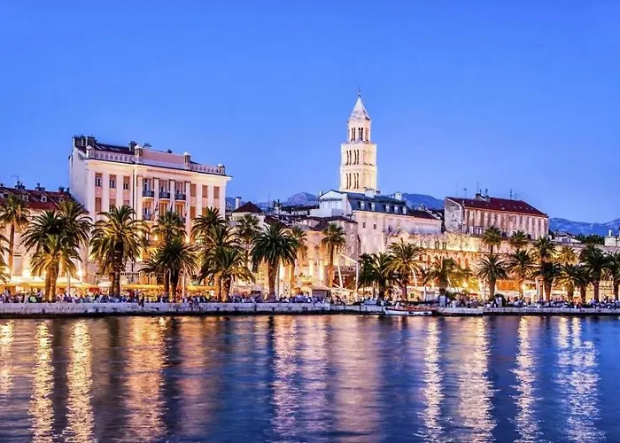 Lejlighed Zana Luxury Center *