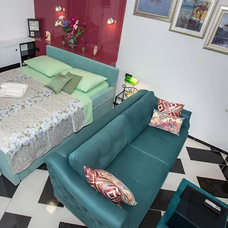 Zana Luxury Center Σπλιτ