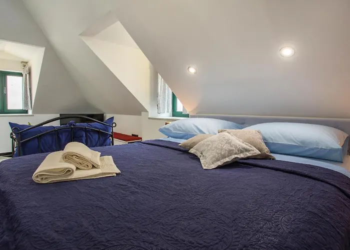 Zana Luxury Center Apartmán *